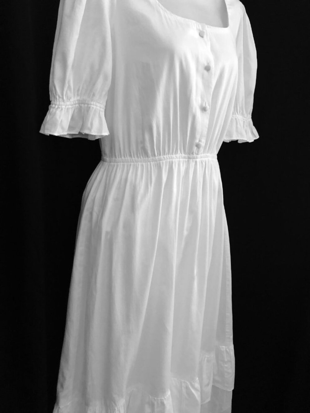 Gal Meets Glam White Cotton Maxi Blakely Dress - Picture 5 of 8